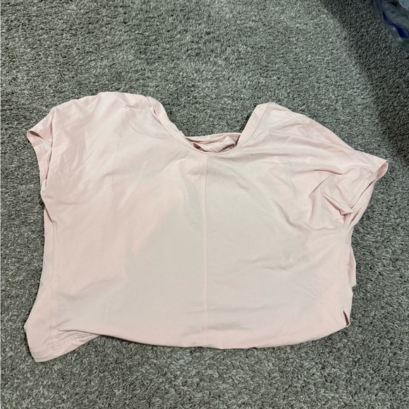lululemon athletica Light Pink Short Sleeve Tee - Picture 1 of 4